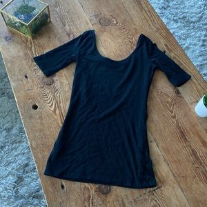 Double scoop black top